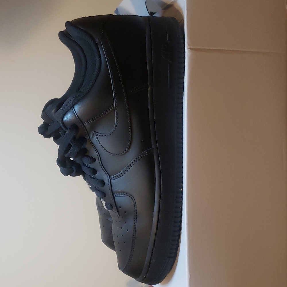 Nike Air Force 1